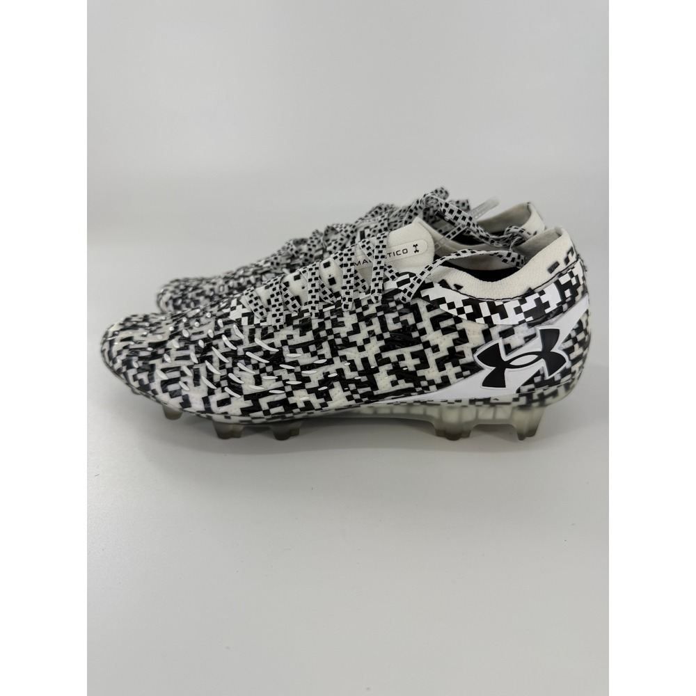 Under Armour UA Magnetico Elite 5 FG Black White Soccer Cleats 6000544-002 10.5